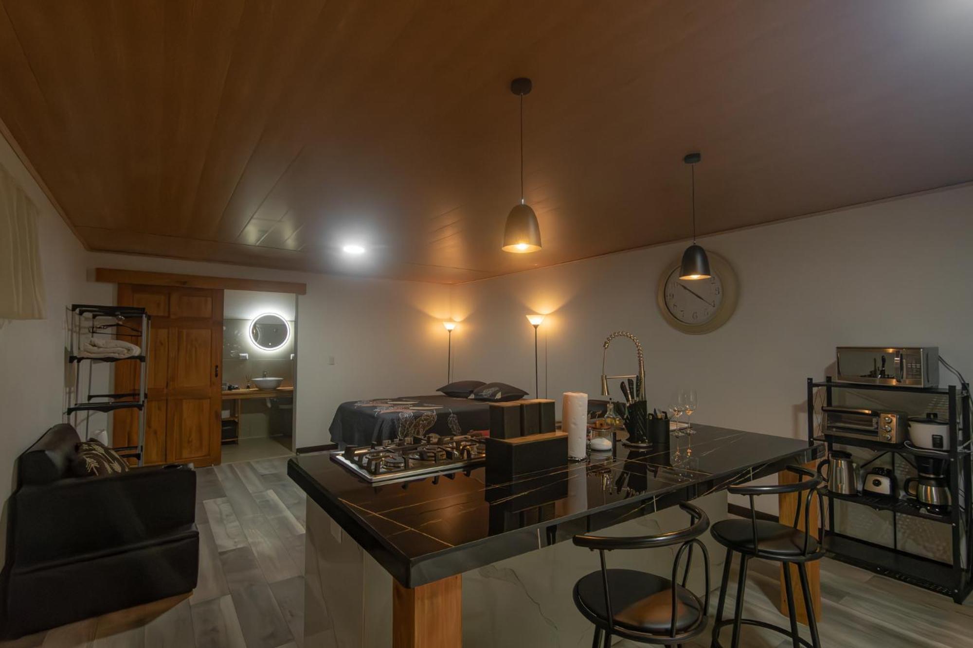 Narica Apartment Monteverde Bagian luar foto